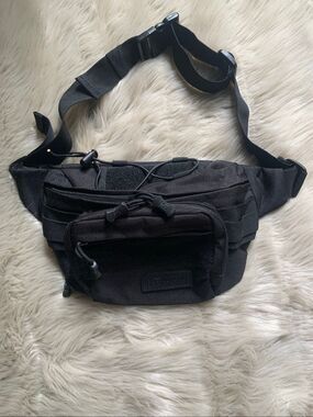 Highland Tactical Black Zipper Pocket Adjustable Strap Fanny Pack Belt Bag
